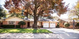 3405 59th Street Gallery 1