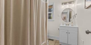 Beautifully Updated 4 Bed 3 Bath Home in Fayetteville Gallery 24