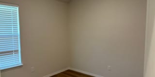 Three bedroom duplex in El Reno Gallery 6