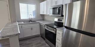 7515 N. 12th StreetUnit 2Phoenix, AZ   85020 Gallery 2