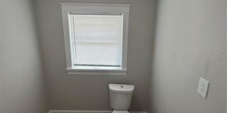 2002 Sayles Boulevard Gallery 4