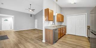 REMODELED 2 BEDROOM HOME IN IRMO GATED COMMUNITY Gallery 10