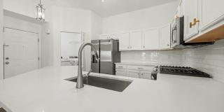 2259 South Main Street - 1 Gallery 11