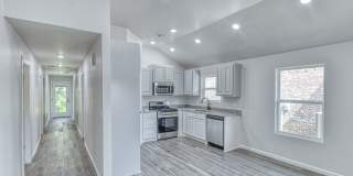 Move In Special: August Rent Free! Gallery 8