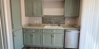 Charming remodeled 3-bedroom home for lease! Gallery 13
