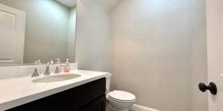 266 Colner Circle Gallery 19