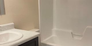 PRE-LEASING! 3 Bedroom in the heart of Springfield Gallery 9