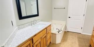 4412 W Oakridge Street Gallery 28