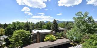 SHORT TERM RENTAL FOR SPRING 2026! 3 Bedroom, 2 Bathroom Penthouse Condo Gallery 6