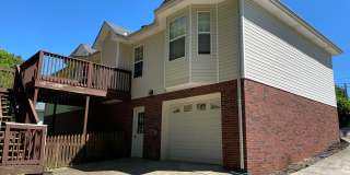 3 Bedroom Pet Friendly Home For Rent In St. B Area! Gallery 1