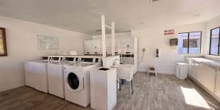 Bright & Spacious Condo Living with Parking! Gallery 11