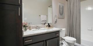 Oxmoor Apartment Homes Gallery 6