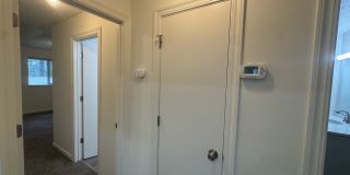 Charming 2 Bed, 2 Bath Duplex near Riverside State Park! Gallery 22