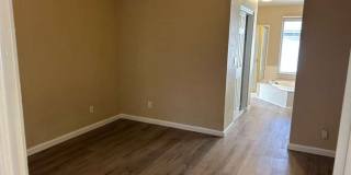 15822 N 5th Avenue Gallery 37
