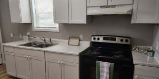 Downtown Wilmington Home, 3 Bedrooms | 1 Bathroom, $1,700/month | Move-in Ready Gallery 7