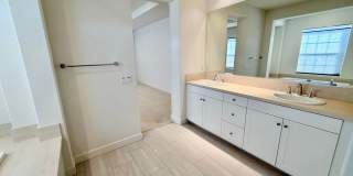Gorgeous 4 bed 3 bath in the desired Portola Springs Gallery 25