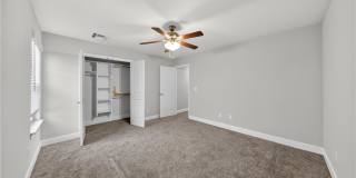 584 Quartz Gallery 24