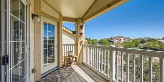 1 bed 1 bath w/ near DIA! $500 MOVE IN SPECIAL Gallery 10