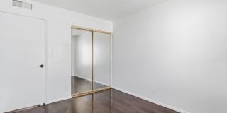 715 W Boxelder Place Gallery 17