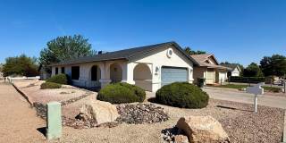 Updated 3 Bedroom, 2 Bathroom Home in Central Kingman – Across from the Mohave County Fairgrounds! Gallery 1