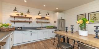 Avion on Glendale Gallery 56