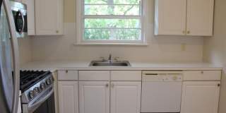 936 N MAIN Street Gallery 4