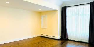 229 E Columbia B Gallery 9