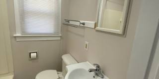 3 Bed 2 Bath Cottage in Midtown! Gallery 24