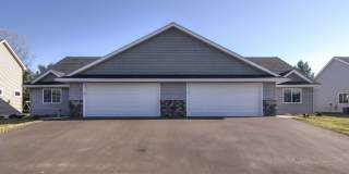 3 Bedroom Town Home Gallery 1