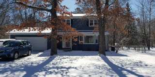 Spacious, Well Maintained Two Story House With 2 Car Attached Garage Gallery 1