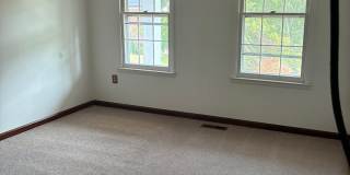 Lovely 4 bedroom Colonial Gallery 18