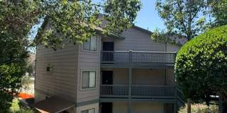 Fully updated condo in Spring Valley/ Rancho San Diego Gallery 1
