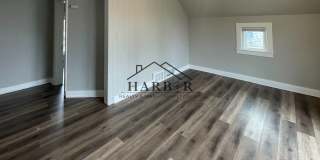 Prime Downtown Rochester 1BR Gallery 2