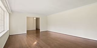 3 Bed 3 Bath - Potomac Falls Rambler - 2 Car Garage Gallery 6