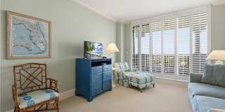 8990 Bay Colony Dr Gallery 24