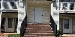 2330 W. Vandalia 2330 W. Vandalia Gallery 1