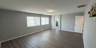 AVAILABLE NOW! LEASE TODAY! 4 Bedroom 3 Bath Elk Grove Home with Bonus Room! Gallery 17