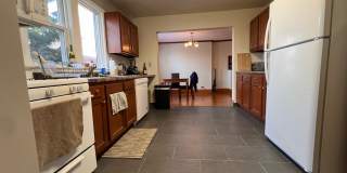 Move In June 1st 2026! 2 Bedroom 2 bath - Pet's OK - Wilmette Gallery 7