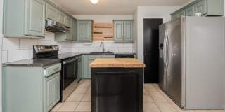 2920 FEATHERSTON AVENUE Gallery 8