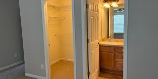 33199 Ambleside Drive Gallery 34