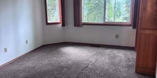 Wonderful Eagle River Home! Gallery 7
