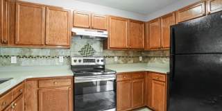 2428 Fairstone Avenue Gallery 7