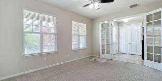 !!!NOW AVAILABLE!!! Beautiful 4-Bedroom PET FRIENDLY Home for Rent in RANDAL PARK! Gallery 18