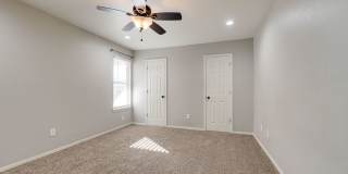 3 Bed, 2 Bath Home Near UCO and Hafer Park Gallery 22