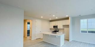LONG REALTY AND PROPERTY MANAGEMENT- 4BED 3BATH IN Commerce City Gallery 1