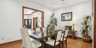 Escalante Gallery 25