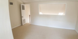 13368 Bedford Mews Court Gallery 16