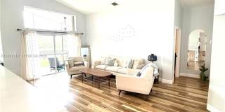 3221 SW 173rd Ter Gallery 14