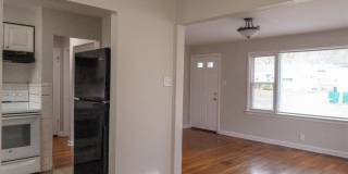 10131 Cabot Drive Gallery 4