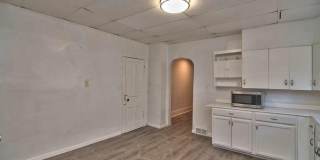 1418 Capouse (bottom floor) Avenue Gallery 29